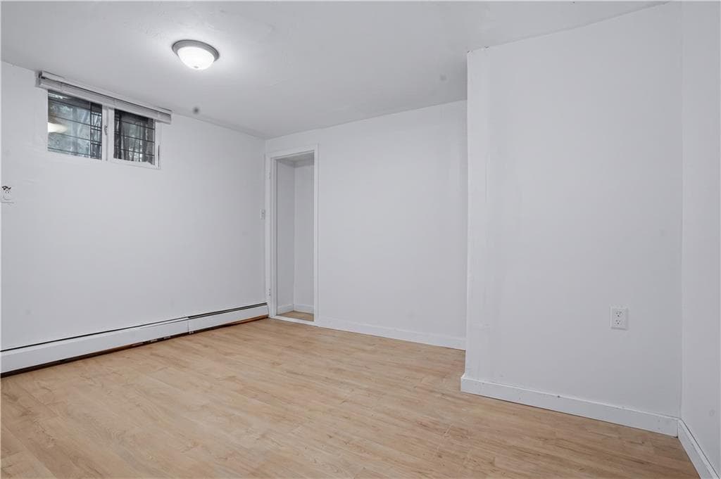 33 Prudence Street photo 24