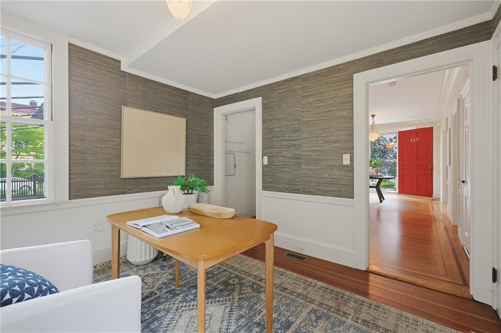 387 Wayland Avenue photo 42