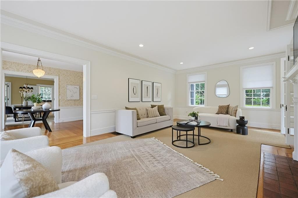 387 Wayland Avenue photo 7