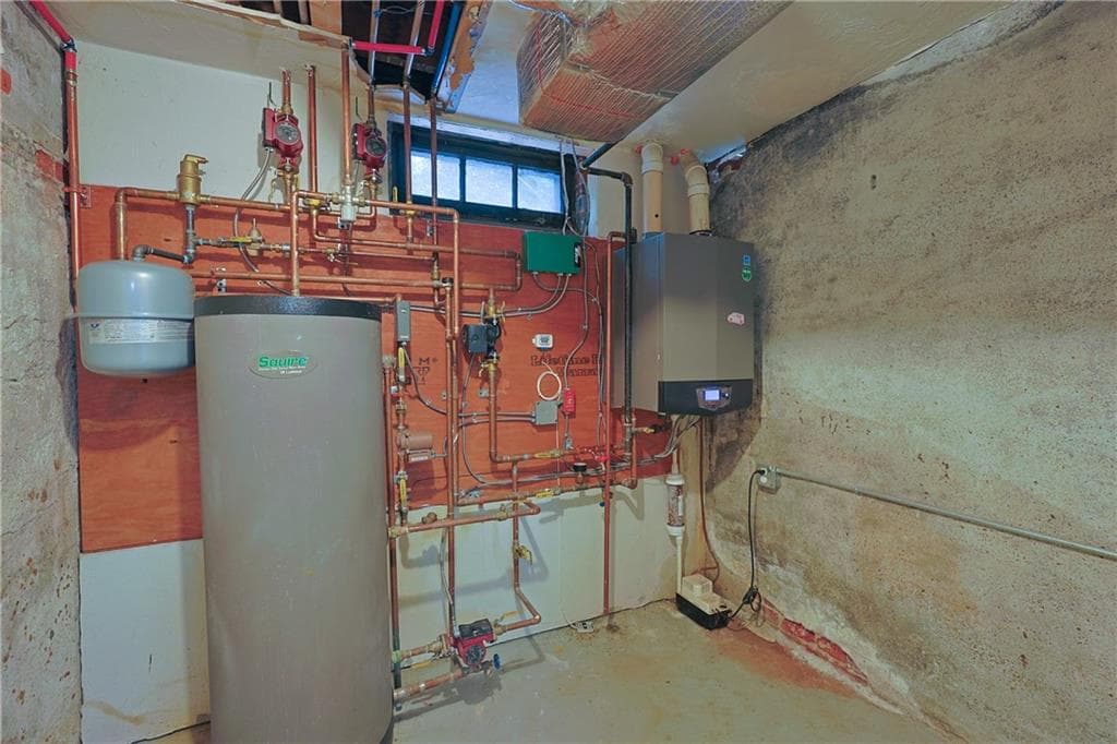 387 Wayland Avenue photo 50
