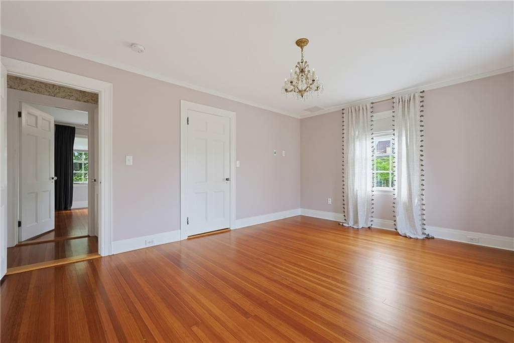 387 Wayland Avenue photo 31