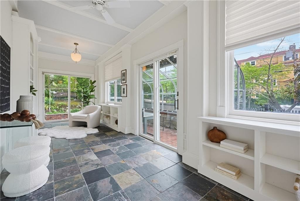 387 Wayland Avenue photo 8
