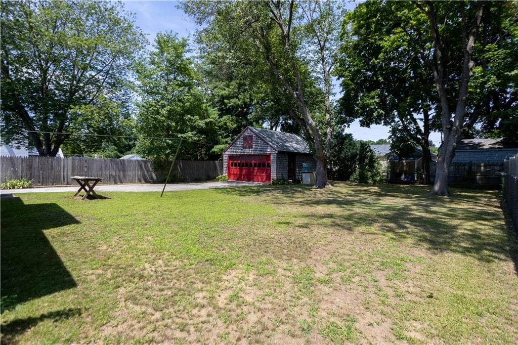 Single Family Residence at 73 lindy Avenue, East Providence, photo 28 of 35