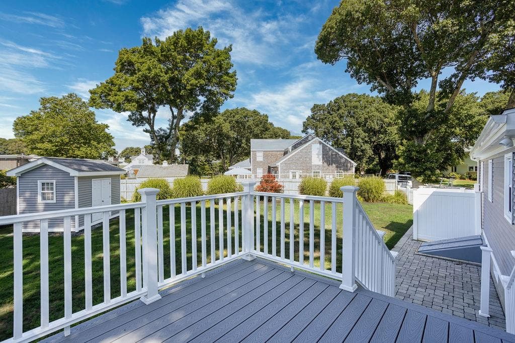 106 Cedar Island Road photo 26