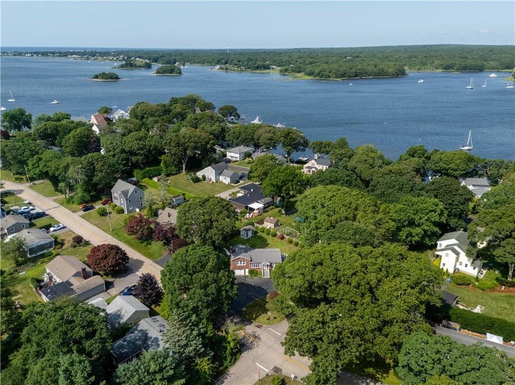106 Cedar Island Road photo 39