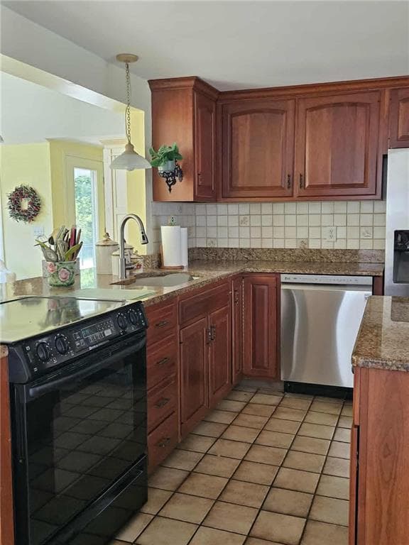 1 Brookdale Drive photo 9