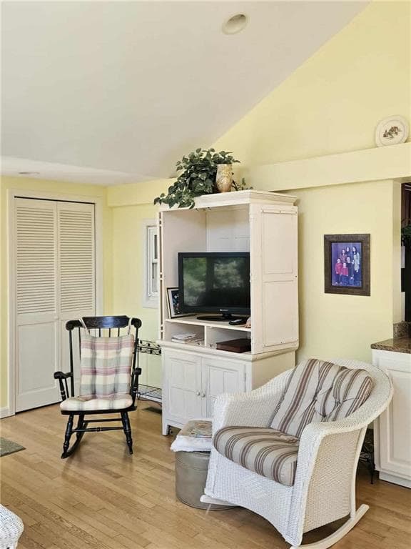 1 Brookdale Drive photo 18