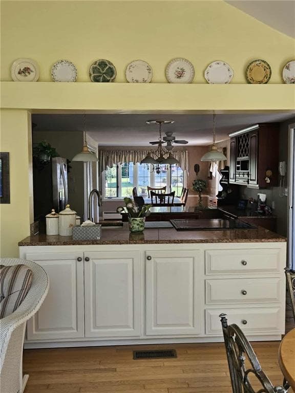 1 Brookdale Drive photo 19
