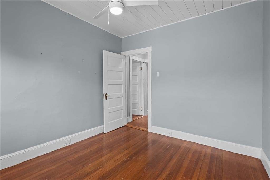 49 Woodbine Street photo 20