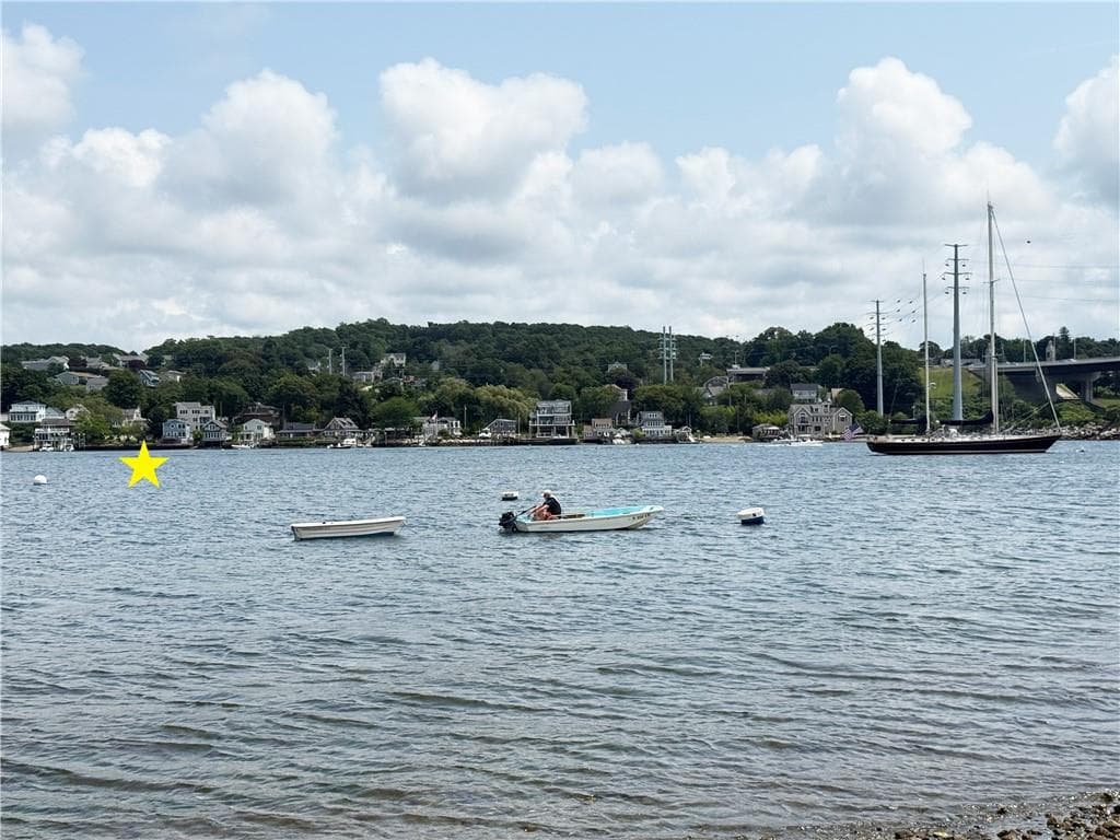 54 Narragansett Boulevard photo 27