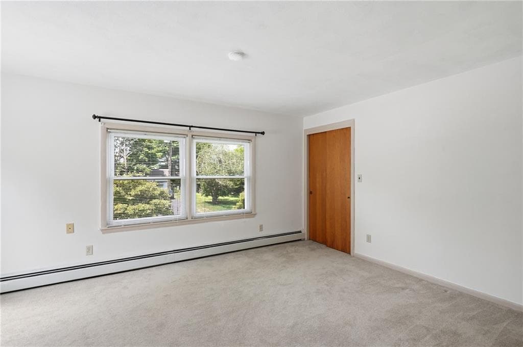 42 Grand Avenue photo 33