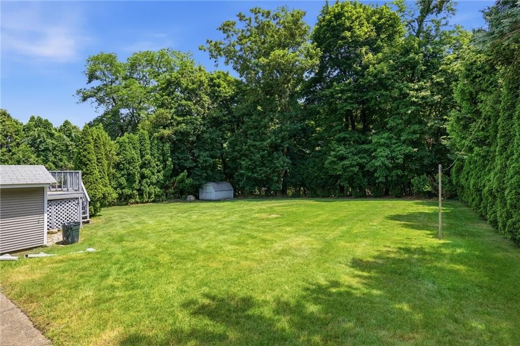 42 Grand Avenue photo 39