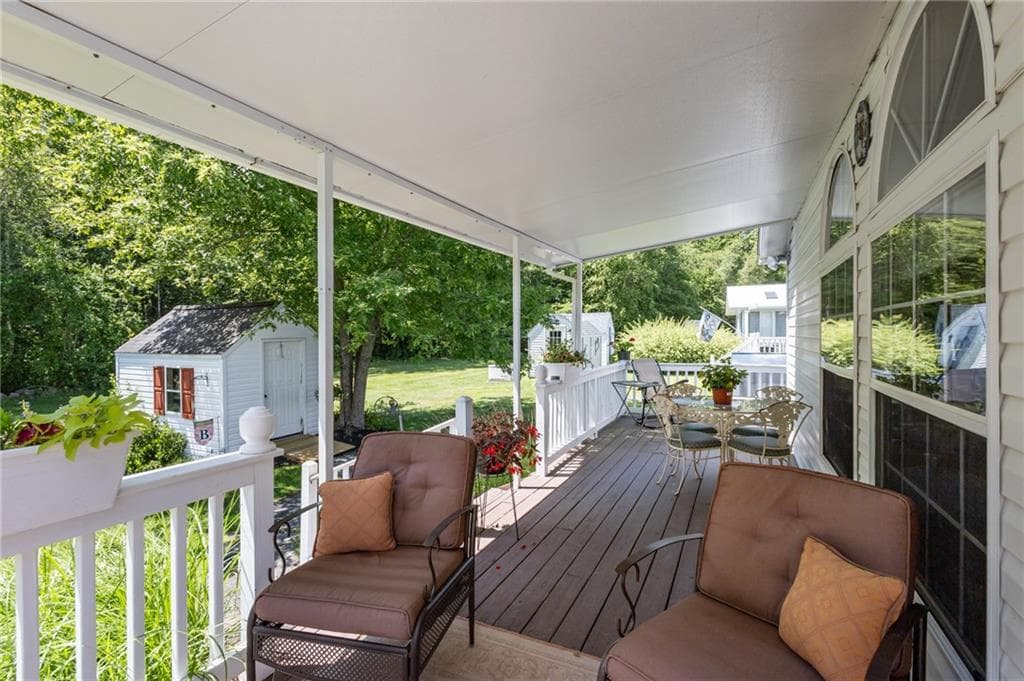 9 Nightingale Lane photo 7