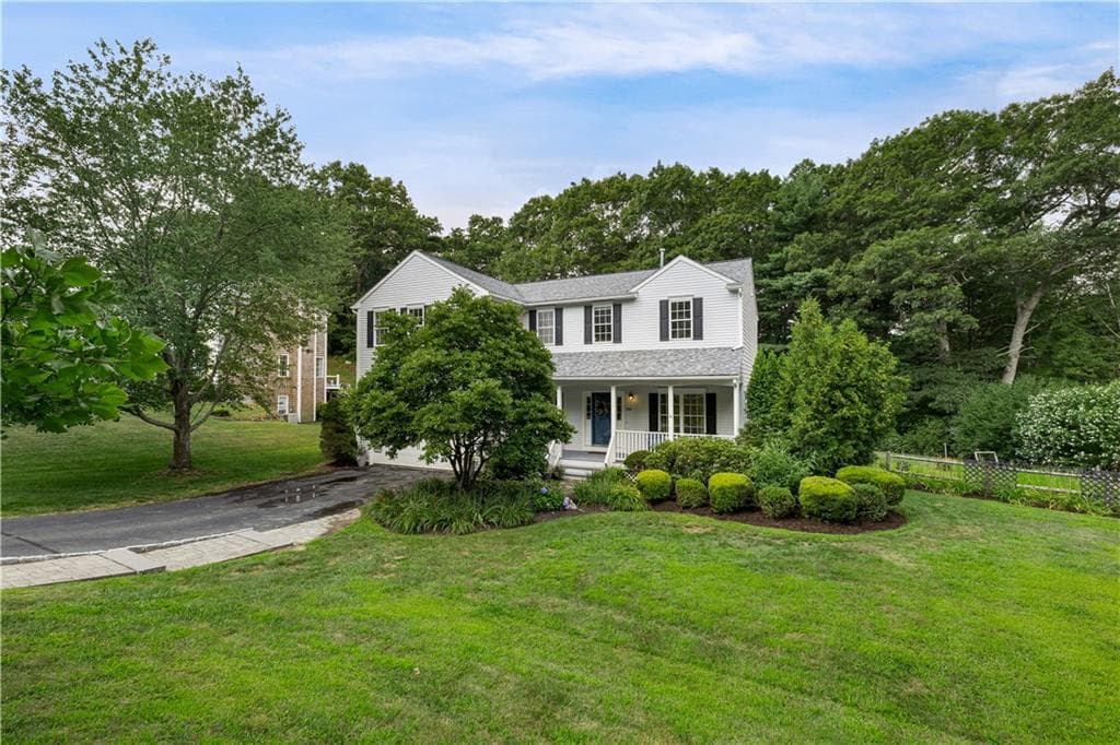 364 Orchard Woods Drive photo 2