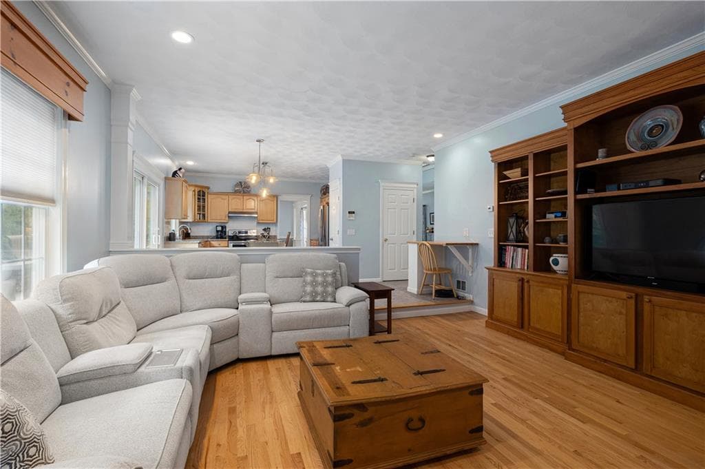 364 Orchard Woods Drive photo 18
