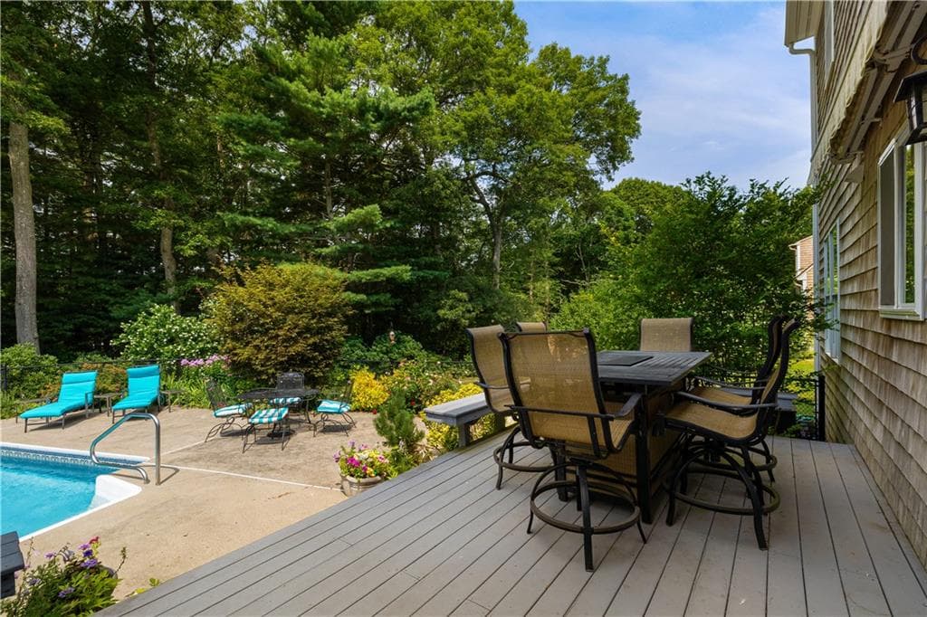 364 Orchard Woods Drive photo 8
