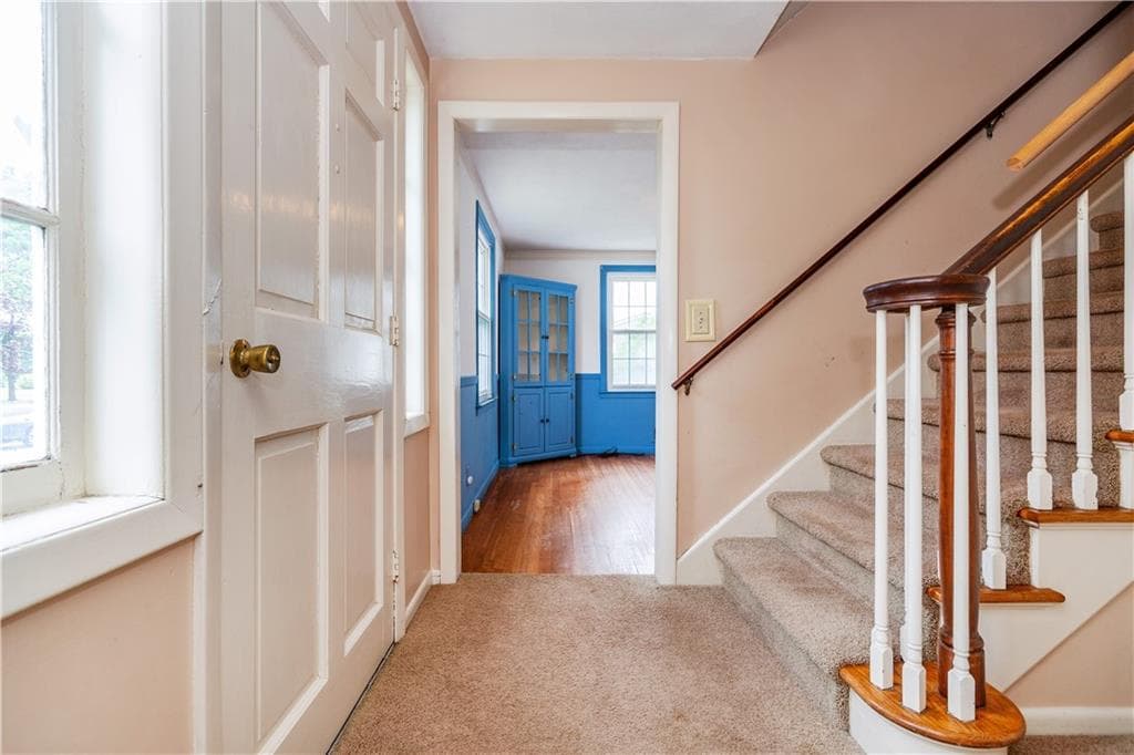 Single Family Residence at 69 Douglas Road, Warwick, photo 7 of 50