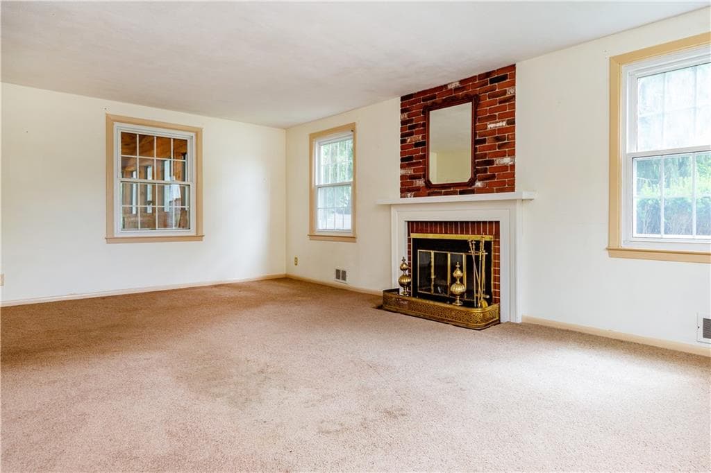 Single Family Residence at 69 Douglas Road, Warwick, photo 29 of 50