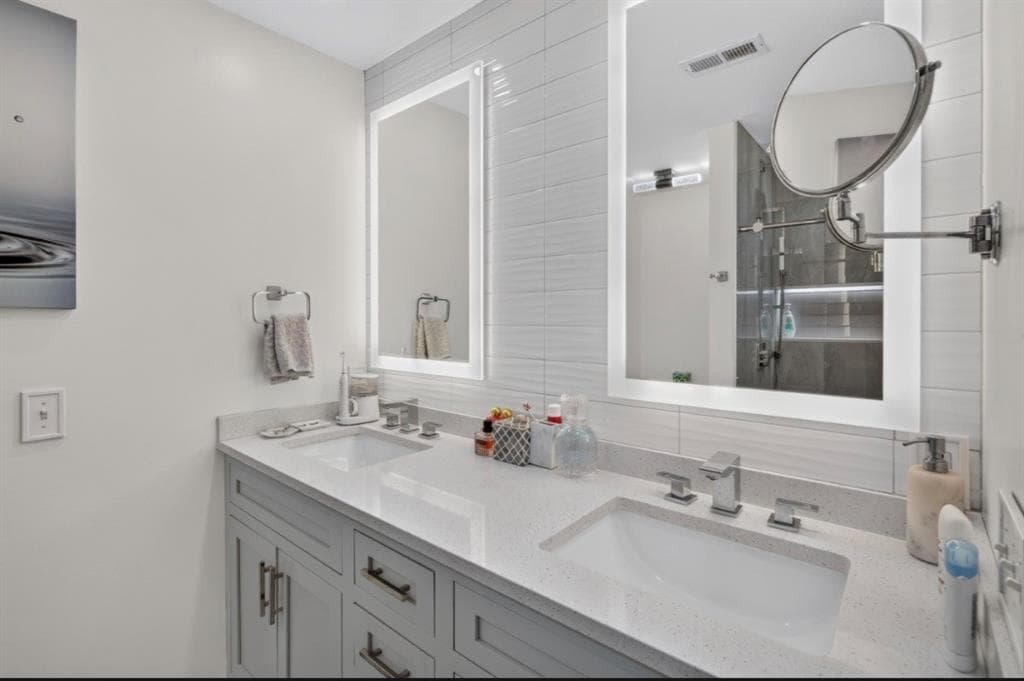 40 Louisquisset Pike UNIT 603 photo 24