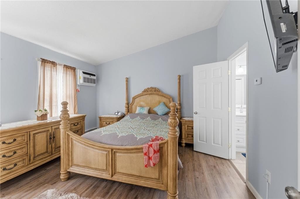 565 Quaker Lane UNIT 76 photo 16