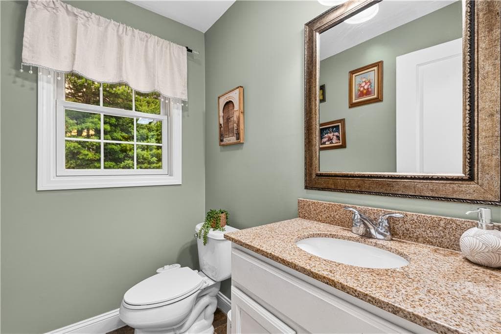 14 Longbrook Drive photo 13