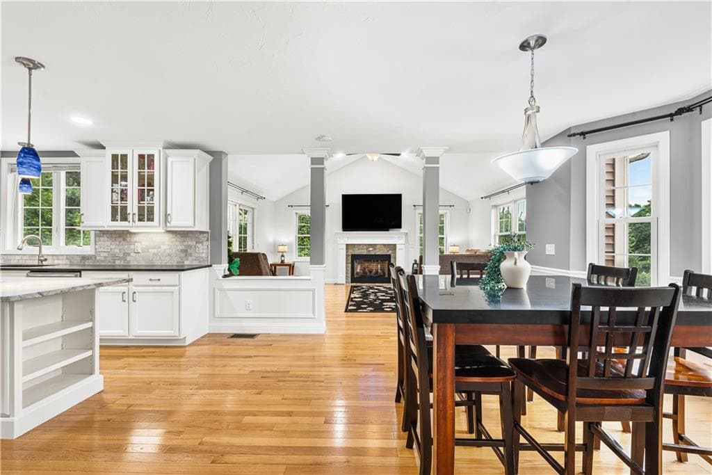 14 Longbrook Drive photo 7