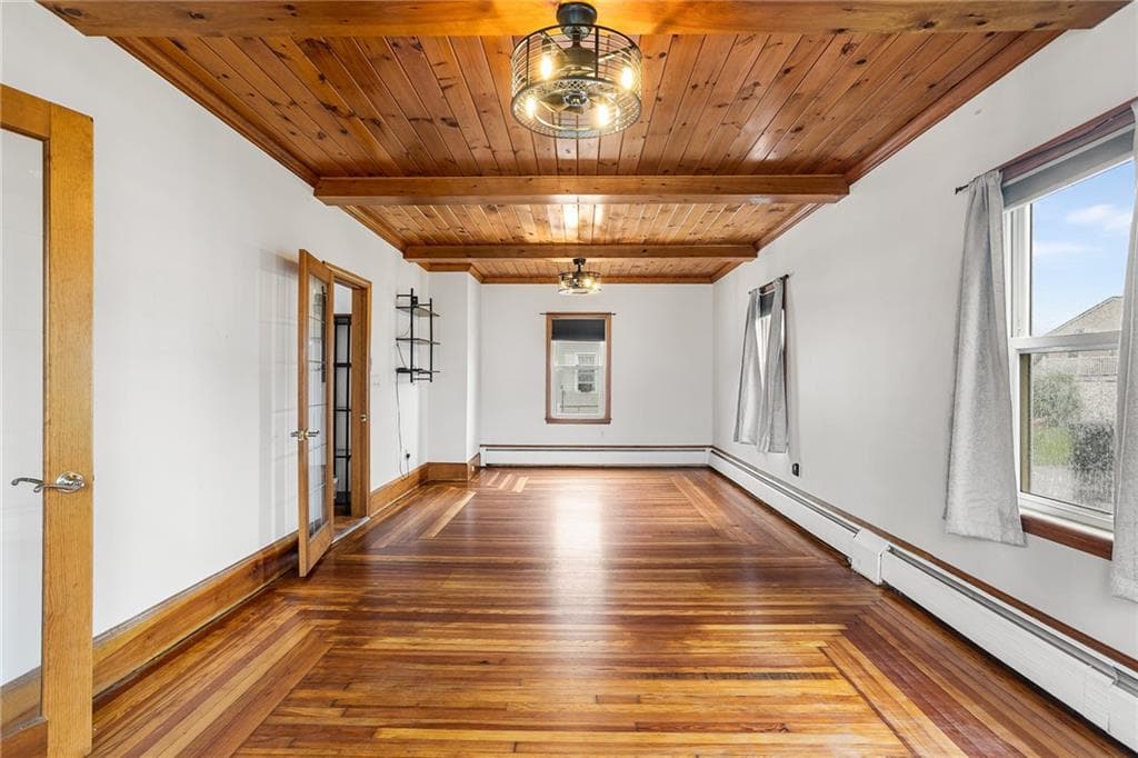 128 Atwood Avenue photo 4