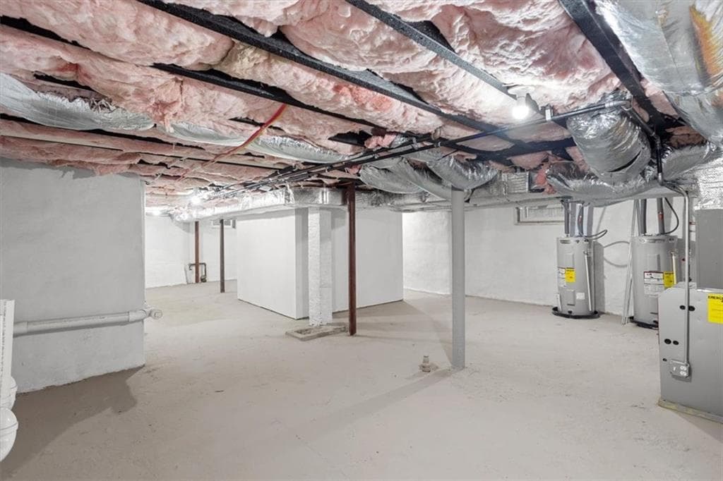 28 Potters Avenue photo 26
