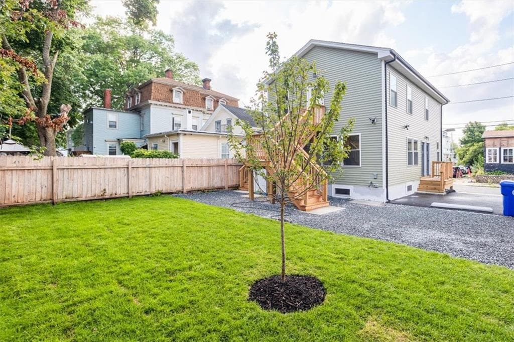 28 Potters Avenue photo 28