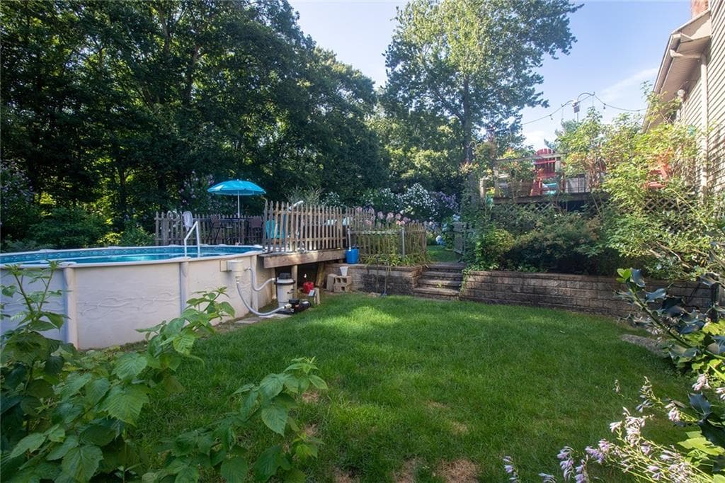 Single Family Residence at 122 Elton Circle, Cranston, photo 43 of 44