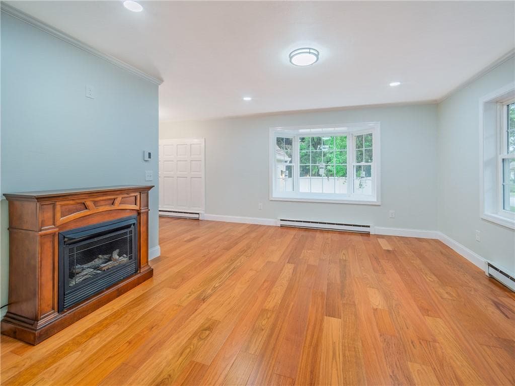 25 Pleasant Avenue photo 7