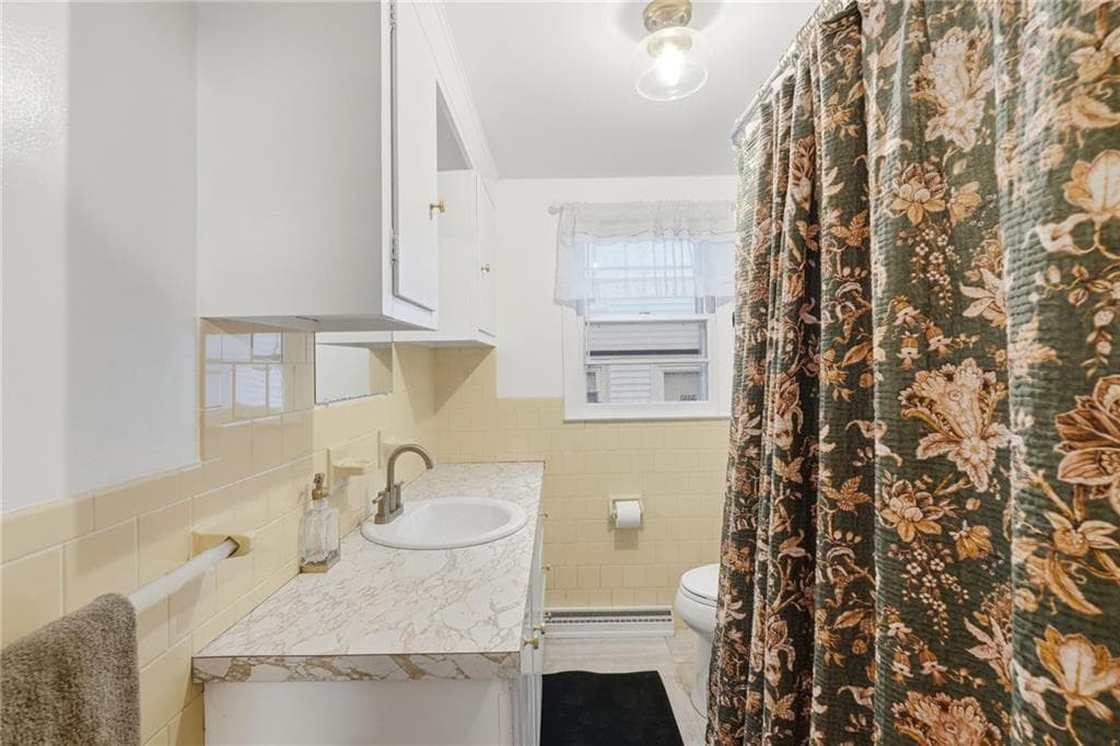 8 Henry Street photo 9