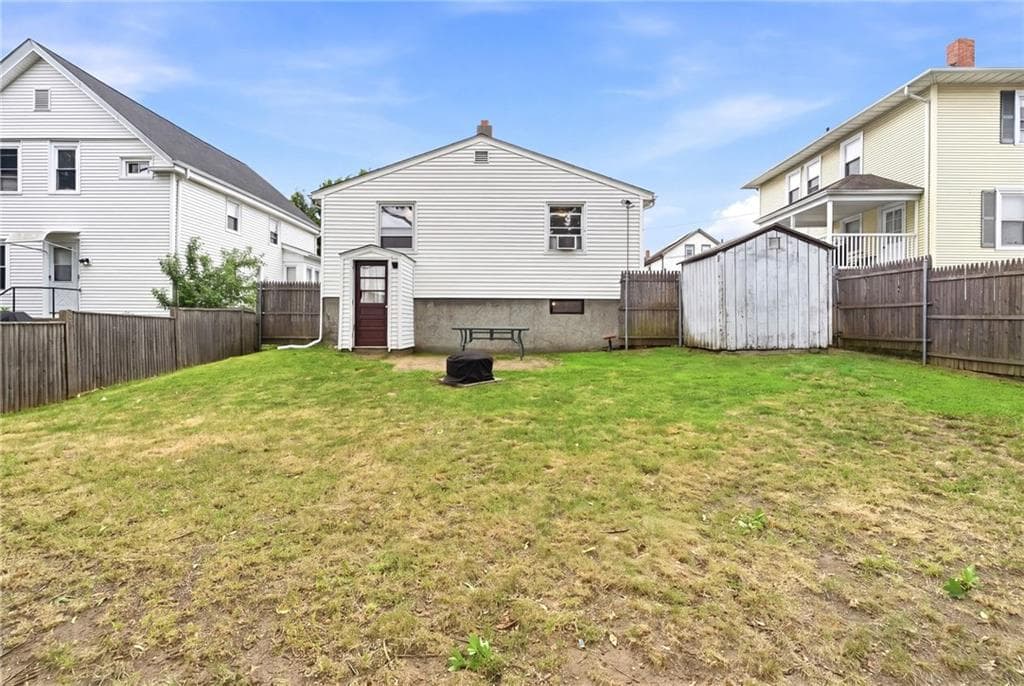 8 Henry Street photo 15