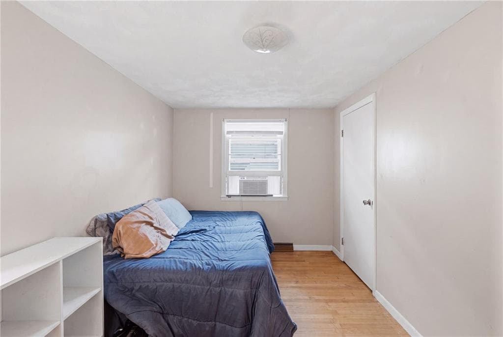 8 Henry Street photo 11