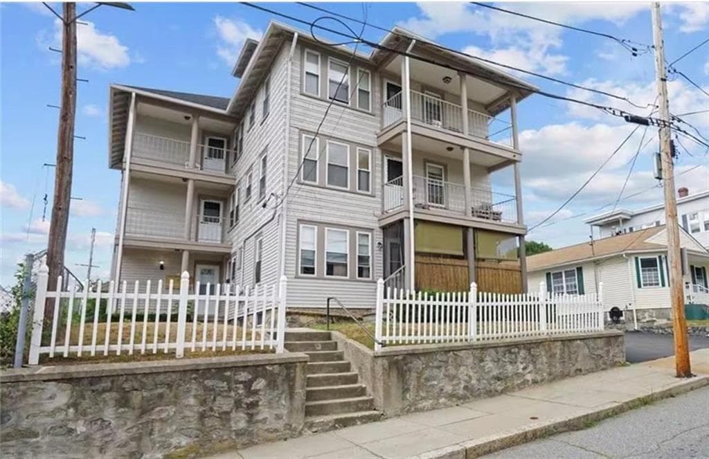 30 Cote Avenue