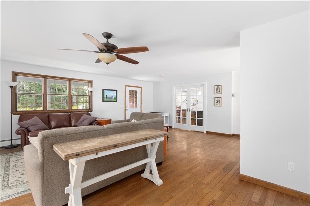 257 Shannock Road photo 26