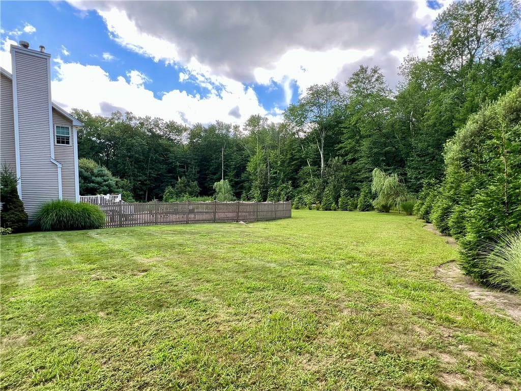 35 East Lantern Road photo 5