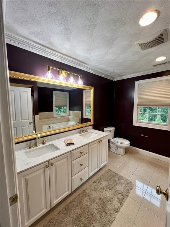 35 East Lantern Road photo 33
