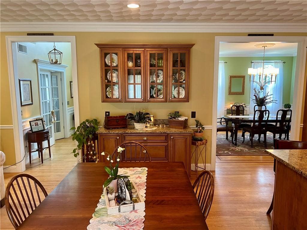 35 East Lantern Road photo 11
