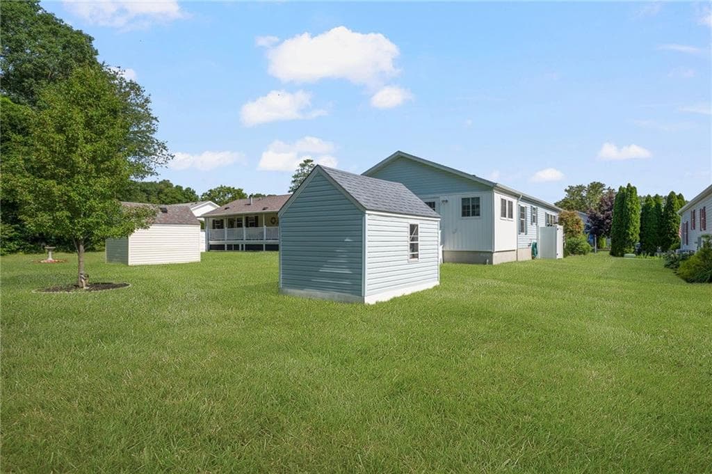 9 Mockingbird Lane photo 36