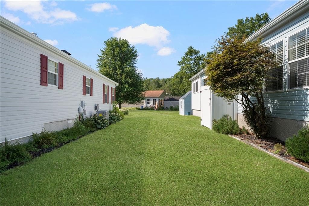9 Mockingbird Lane photo 30