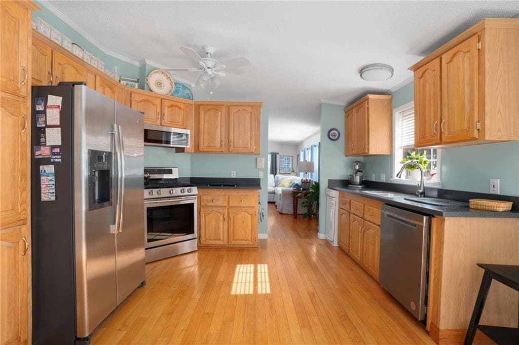 9 Mockingbird Lane photo 14