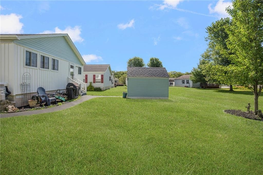 9 Mockingbird Lane photo 40
