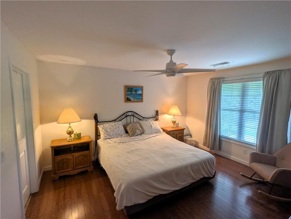 Condominium at 105 Village Green Circle, Coventry, photo 6 of 31
