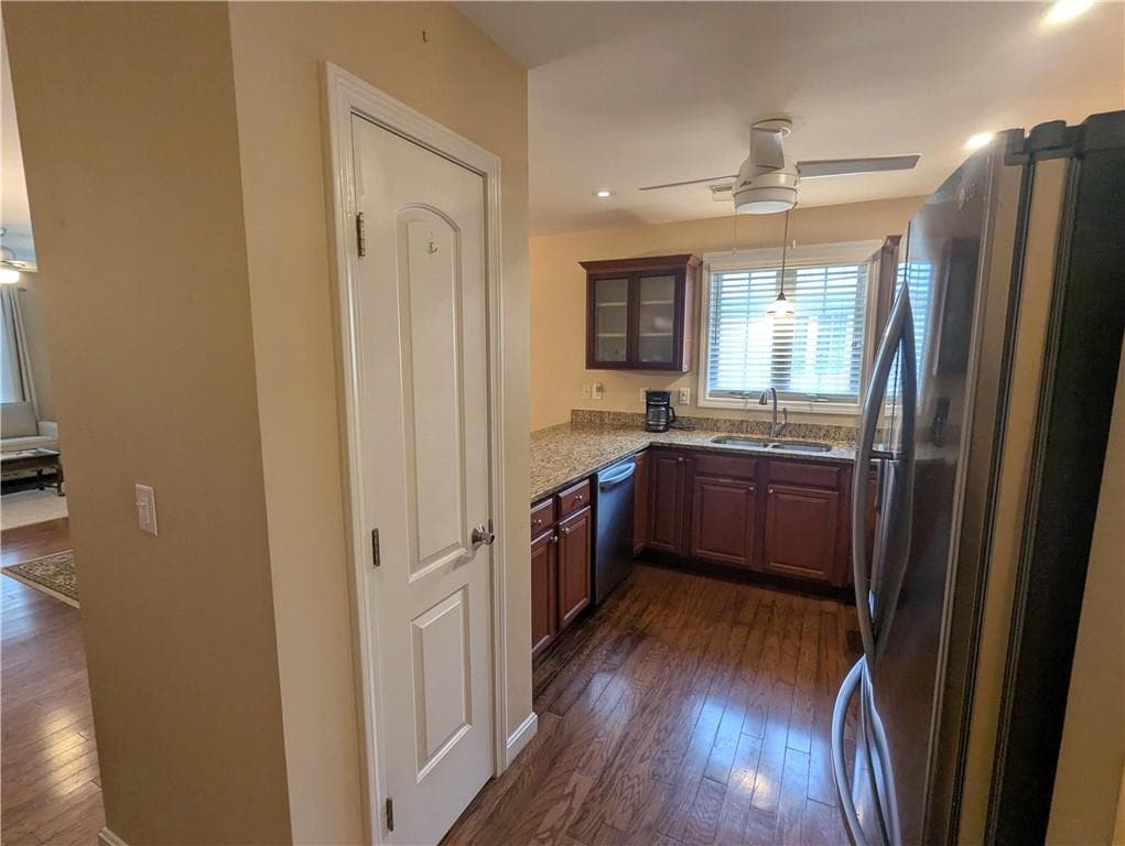 Condominium at 105 Village Green Circle, Coventry, photo 16 of 31