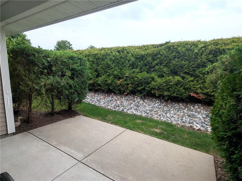 Condominium at 105 Village Green Circle, Coventry, photo 22 of 31