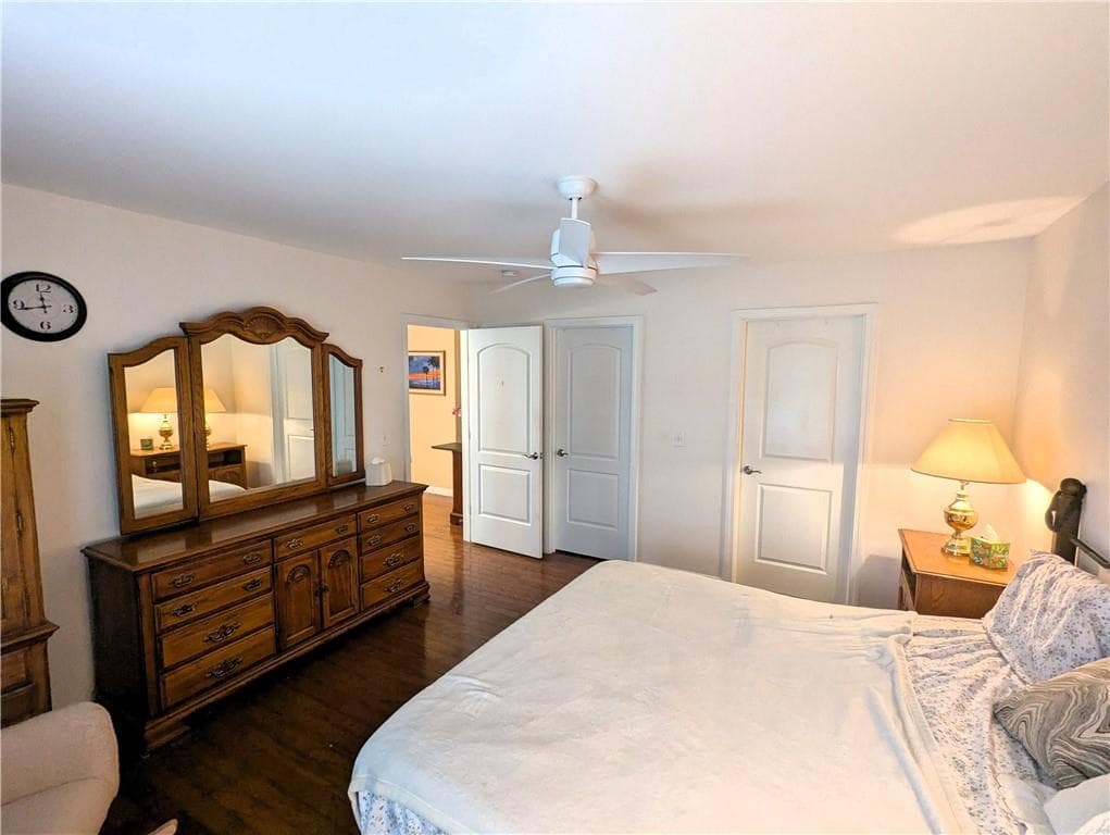 Condominium at 105 Village Green Circle, Coventry, photo 7 of 31