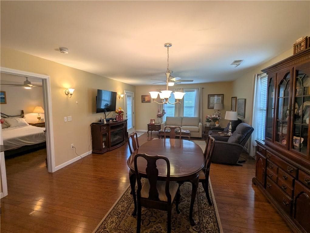 Condominium at 105 Village Green Circle, Coventry, photo 5 of 31
