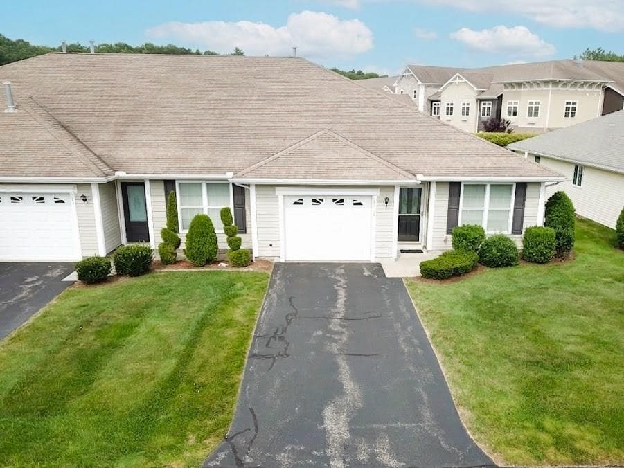 Condominium at 105 Village Green Circle, Coventry, photo 31 of 31