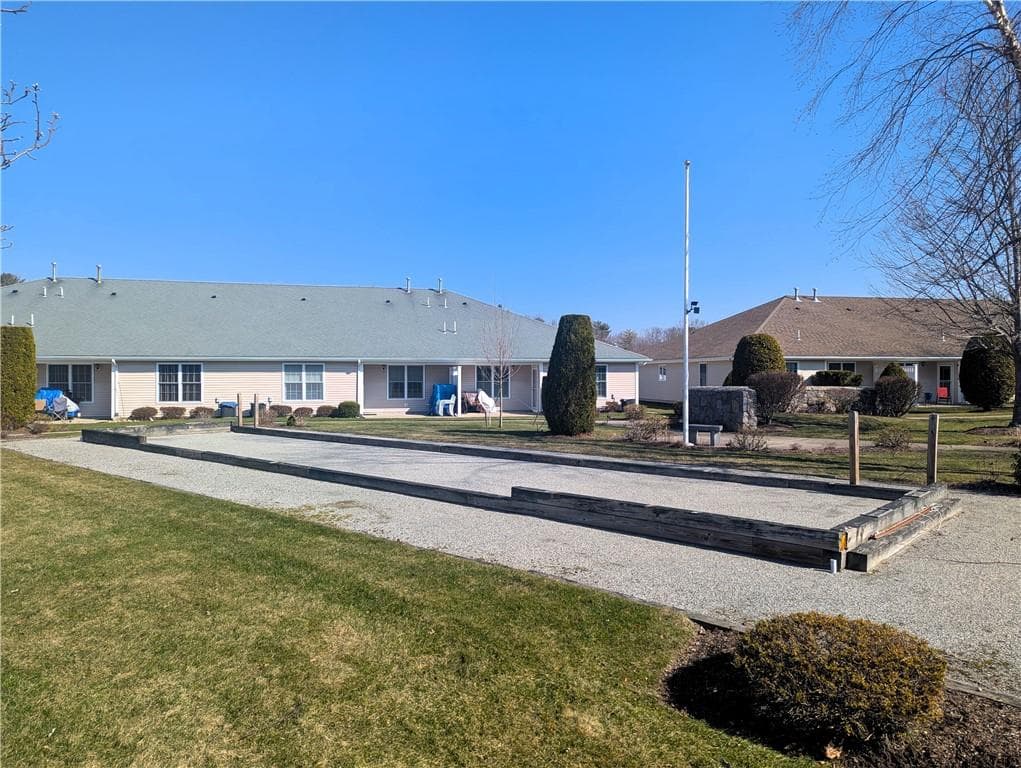 Condominium at 105 Village Green Circle, Coventry, photo 29 of 31